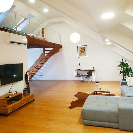 Apartament"Nad Niwka 6" Z Zamykanym Bezplatnym Parkingiem Bielsko-Biala Bagian luar foto
